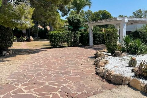 Купить дом в Л'Аметлья-де-Мар, Испания с 5 спален, 266м², № 5090 - фото 27