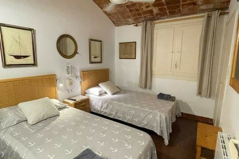 Купить дом в Л'Аметлья-де-Мар, Испания с 5 спален, 266м², № 5090 - фото 20