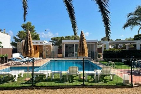 Купить дом в Л'Аметлья-де-Мар, Испания с 5 спален, 266м², № 5090 - фото 10