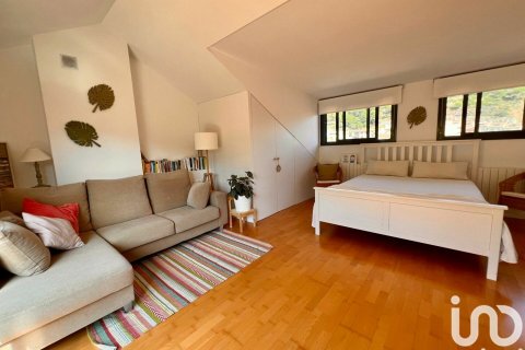 Купить дом в Сан-Андреу-де-Льяванерес, Испания с 5 спален, 250м², № 5089 - фото 22