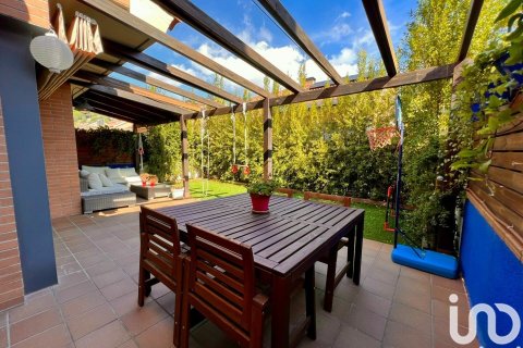 Купить дом в Сан-Андреу-де-Льяванерес, Испания с 5 спален, 250м², № 5089 - фото 24