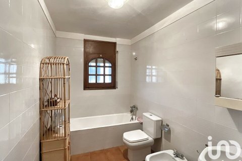 8 bedrooms house for sale in Riudoms, Tarragona, Catalonia, Spain № 5092 - photo 19