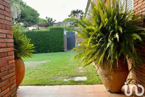 5 bedrooms house for sale in Sant Andreu de Llavaneres, Barcelona, Catalonia, Spain № 5091 - photo 9