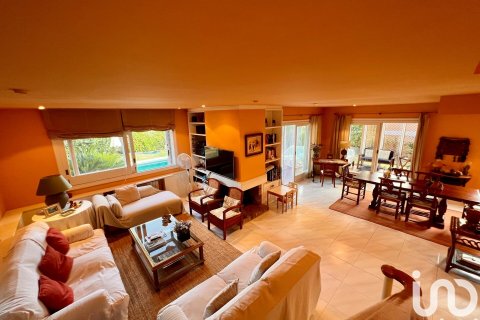 5 bedrooms house for sale in Sant Andreu de Llavaneres, Barcelona, Catalonia, Spain № 5091 - photo 15