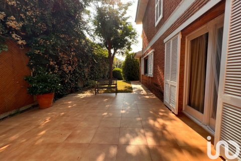 5 bedrooms house for sale in Sant Andreu de Llavaneres, Barcelona, Catalonia, Spain № 5091 - photo 6
