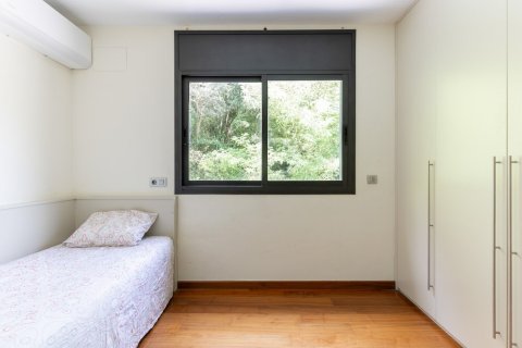 Купить дом в Сан-Кугат-дель-Вальес, Испания с 6 комнат, № 1429 - фото 24