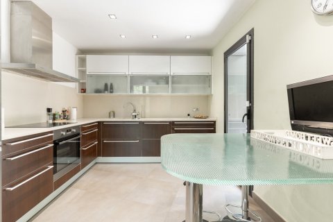 Купить дом в Сан-Кугат-дель-Вальес, Испания с 6 комнат, № 1429 - фото 13