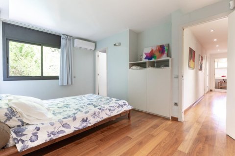 Купить дом в Сан-Кугат-дель-Вальес, Испания с 6 комнат, № 1429 - фото 17