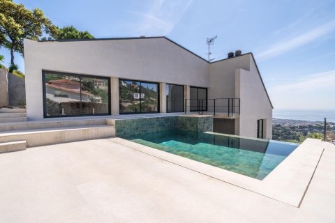 Купить дом в Алелья, Испания с 6 комнат, № 1428 - фото 29