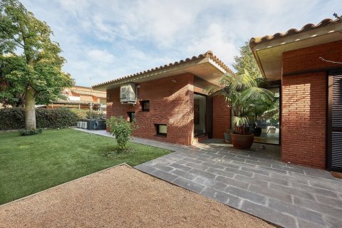 Купить дом в Сан-Висенс де Монтальт, Испания с 6 комнат, № 1426 - фото 18