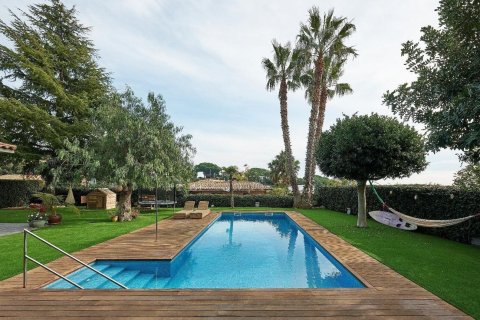 Купить дом в Сан-Висенс де Монтальт, Испания с 6 комнат, № 1426 - фото 2