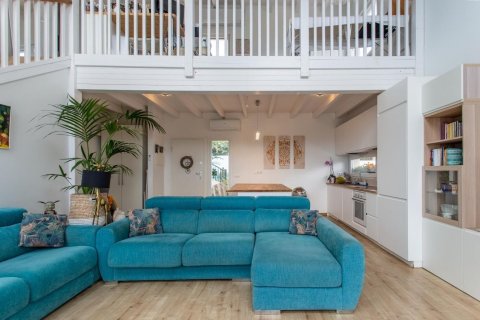 Сasa de 2 dormitorios en venta en Alella, Barcelona, Cataluña, Spain № 1427 - foto 8