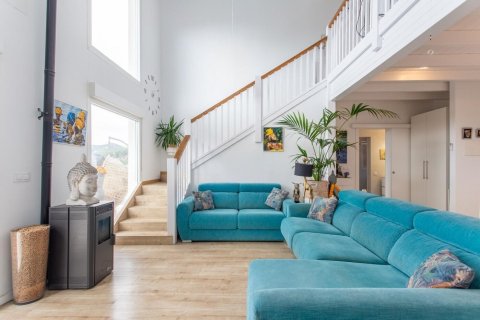 Сasa de 2 dormitorios en venta en Alella, Barcelona, Cataluña, Spain № 1427 - foto 5