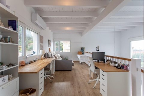 Сasa de 2 dormitorios en venta en Alella, Barcelona, Cataluña, Spain № 1427 - foto 21