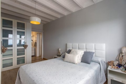 Сasa de 2 dormitorios en venta en Alella, Barcelona, Cataluña, Spain № 1427 - foto 18