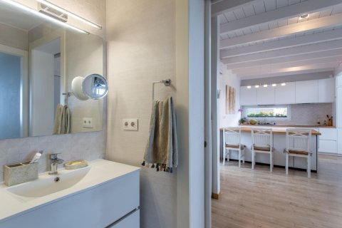 Сasa de 2 dormitorios en venta en Alella, Barcelona, Cataluña, Spain № 1427 - foto 26