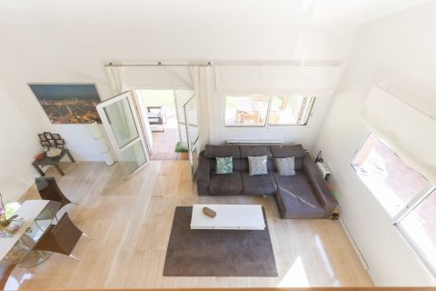 Купить дом в Сан-Кугат-дель-Вальес, Испания с 5 комнат, № 1430 - фото 5