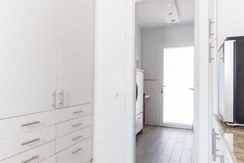 Купить дом в Сан-Кугат-дель-Вальес, Испания с 5 комнат, № 1430 - фото 11