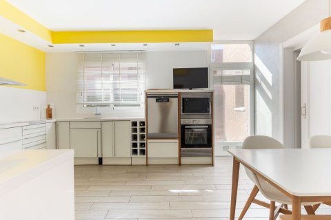 Купить дом в Сан-Кугат-дель-Вальес, Испания с 5 комнат, № 1430 - фото 9