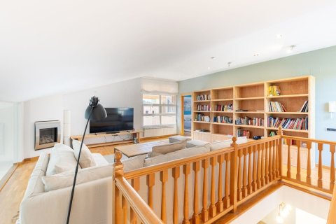 Купить дом в Сан-Кугат-дель-Вальес, Испания с 5 комнат, № 1430 - фото 20