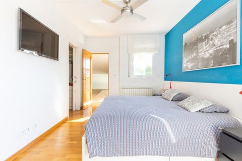 Купить дом в Сан-Кугат-дель-Вальес, Испания с 5 комнат, № 1430 - фото 23