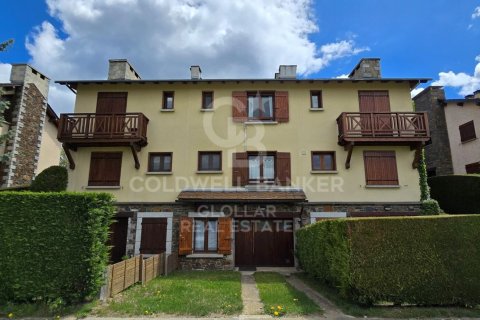 Снять в аренду дом в Каталония, Испания с 4 спальни, 140м², № 8002 - фото 2