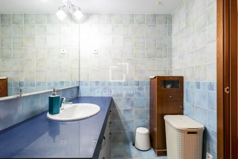 Снять в аренду виллу в Кастельдефельс, Испания с 5 спален, 302м², № 6467 - фото 12