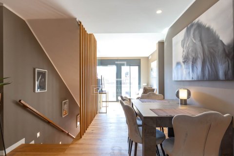 Снять в аренду виллу в Эсплугес-де-Льобрегат, Испания с 3 спальни, 240м², № 6466 - фото 27