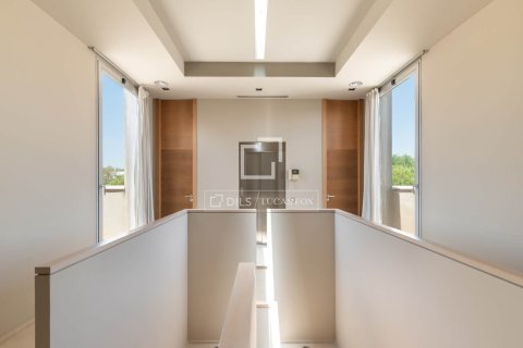 Снять в аренду виллу в Гава, Испания с 6 спален, 800м², № 6470 - фото 20