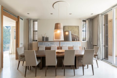 Снять в аренду виллу в Гава, Испания с 6 спален, 800м², № 6470 - фото 5