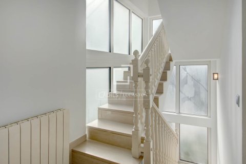 4 bedrooms villa for rent in Esplugues de Llobregat, Barcelona, Catalonia, Spain № 6468 - photo 18