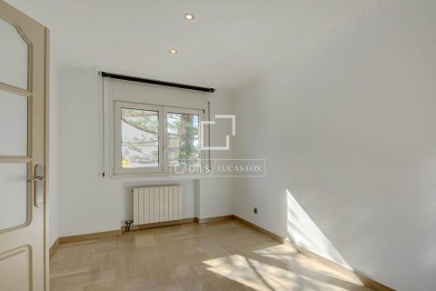 4 bedrooms villa for rent in Esplugues de Llobregat, Barcelona, Catalonia, Spain № 6468 - photo 14