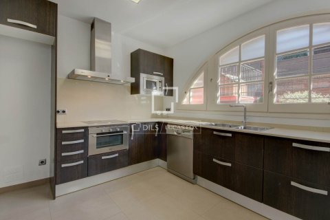 4 bedrooms villa for rent in Esplugues de Llobregat, Barcelona, Catalonia, Spain № 6468 - photo 15