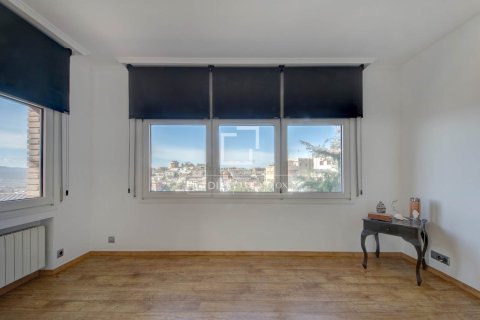 4 bedrooms villa for rent in Esplugues de Llobregat, Barcelona, Catalonia, Spain № 6468 - photo 13