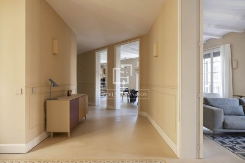 3 chambres apartment à louer à Barcelona, Catalonia, Spain № 6469 - photo 16