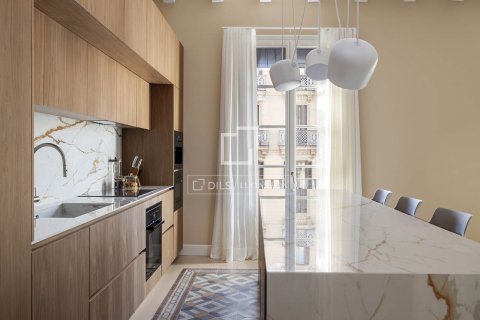 3 chambres apartment à louer à Barcelona, Catalonia, Spain № 6469 - photo 10