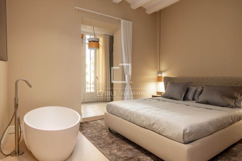 3 chambres apartment à louer à Barcelona, Catalonia, Spain № 6469 - photo 17