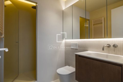 Купить квартиру в Барселона, Испания с 3 спальни, 140м², № 7130 - фото 14