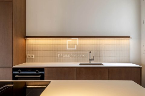 Купить квартиру в Барселона, Испания с 3 спальни, 140м², № 7130 - фото 18