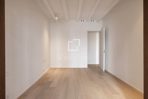 Купить квартиру в Барселона, Испания с 3 спальни, 140м², № 7130 - фото 10