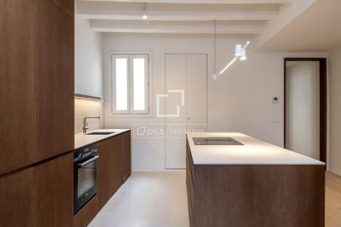 Купить квартиру в Барселона, Испания с 3 спальни, 140м², № 7130 - фото 20