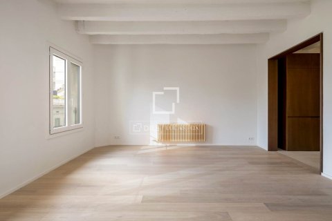 Купить квартиру в Барселона, Испания с 3 спальни, 140м², № 7130 - фото 26