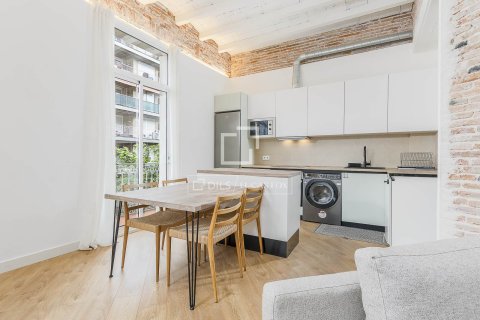 3 bedrooms apartment for sale in Barcelona, Catalonia, Spain № 7127 - photo 16
