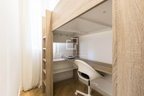 3 bedrooms apartment for sale in Barcelona, Catalonia, Spain № 7127 - photo 14