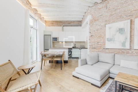 3 bedrooms apartment for sale in Barcelona, Catalonia, Spain № 7127