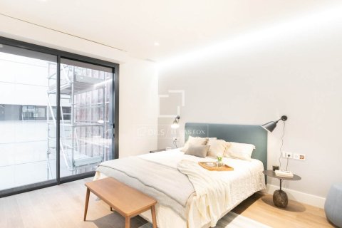 3 bedrooms apartment for sale in Barcelona, Catalonia, Spain № 7128 - photo 14