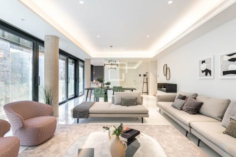 3 bedrooms apartment for sale in Barcelona, Catalonia, Spain № 7128
