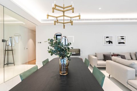 3 bedrooms apartment for sale in Barcelona, Catalonia, Spain № 7128 - photo 23