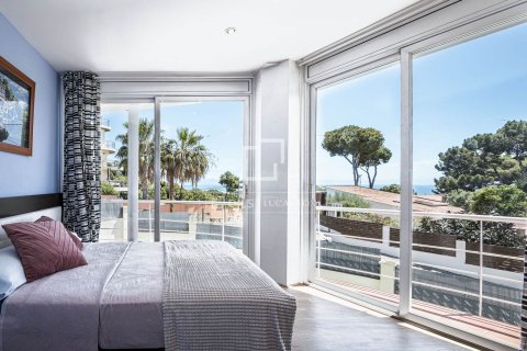 5 bedrooms villa for sale in Castelldefels, Barcelona, Catalonia, Spain № 7126 - photo 25