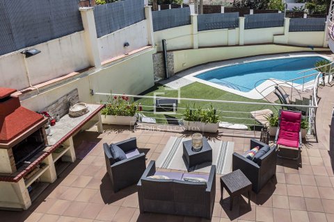 5 bedrooms villa for sale in Castelldefels, Barcelona, Catalonia, Spain № 7126 - photo 10